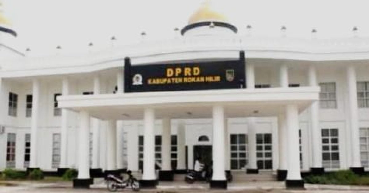 Photo Gedung DPRD Rokan Hilir