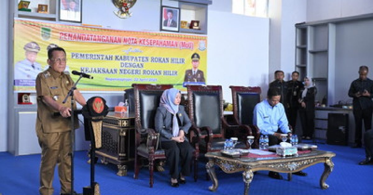Penandatanganan Memorandum of Understanding (MoU) yang dilaksanakan di Kantor Bupati Rokan Hilir, Provinsi Riau, pada Selasa, (22/04/2025). (Poto/ist).