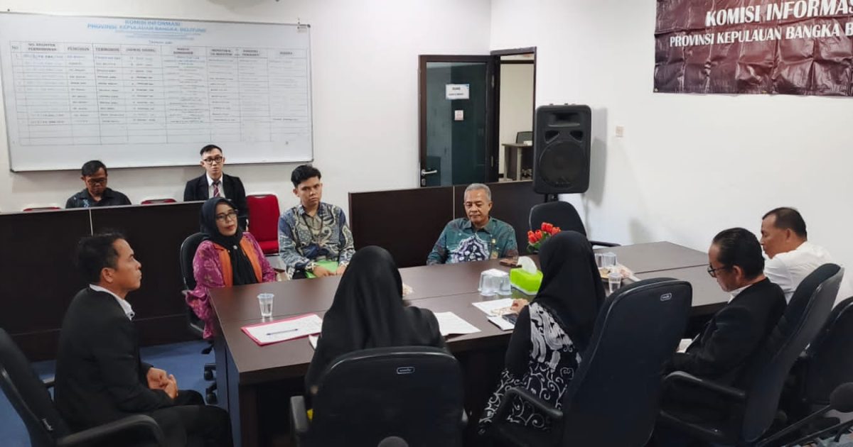 Komisi Informasi Provinsi Kepulauan Bangka Belitung (KI Babel) menggelar pertemuan koordinatif bersama Panitera Pengadilan Negeri (PN) Pangkalpinang dan Panitera Pengadilan Tata Usaha Negara (PTUN) Pangkalpinang,(photo/ist)