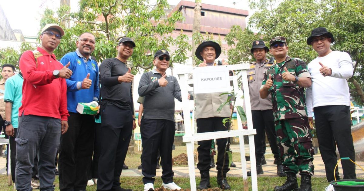 Gerakan bersama Rokan Hilir Asri resmi diterapkan dan diharapkan dapat diimplementasikan secara berkelanjutan di seluruh OPD serta wilayah Kabupaten Rokan Hilir.(photo/ist)